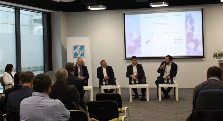 Slika /slike/foto 12_22/foto PANEL SZZ-HAKOM 13-12_22/nsl PANEL SZZ-HAKOM 13-12_22.JPG